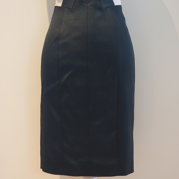 ❤️KAREN MILLEN BLUSH PINK AND BLACK COCKTAIL DRESS - Picture 3 of 10